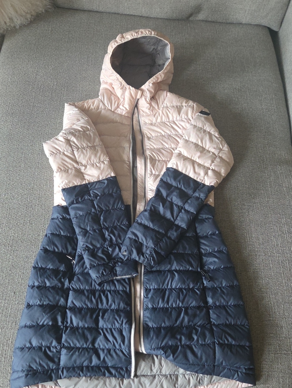 Lole Two-Tone Hooded Thin Puffer Coat in Pink and Navy